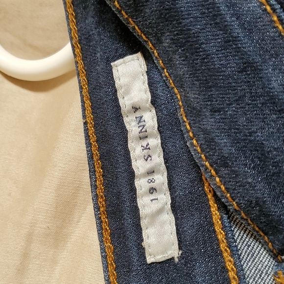 GUESS Jeans - Picture 4 of 4